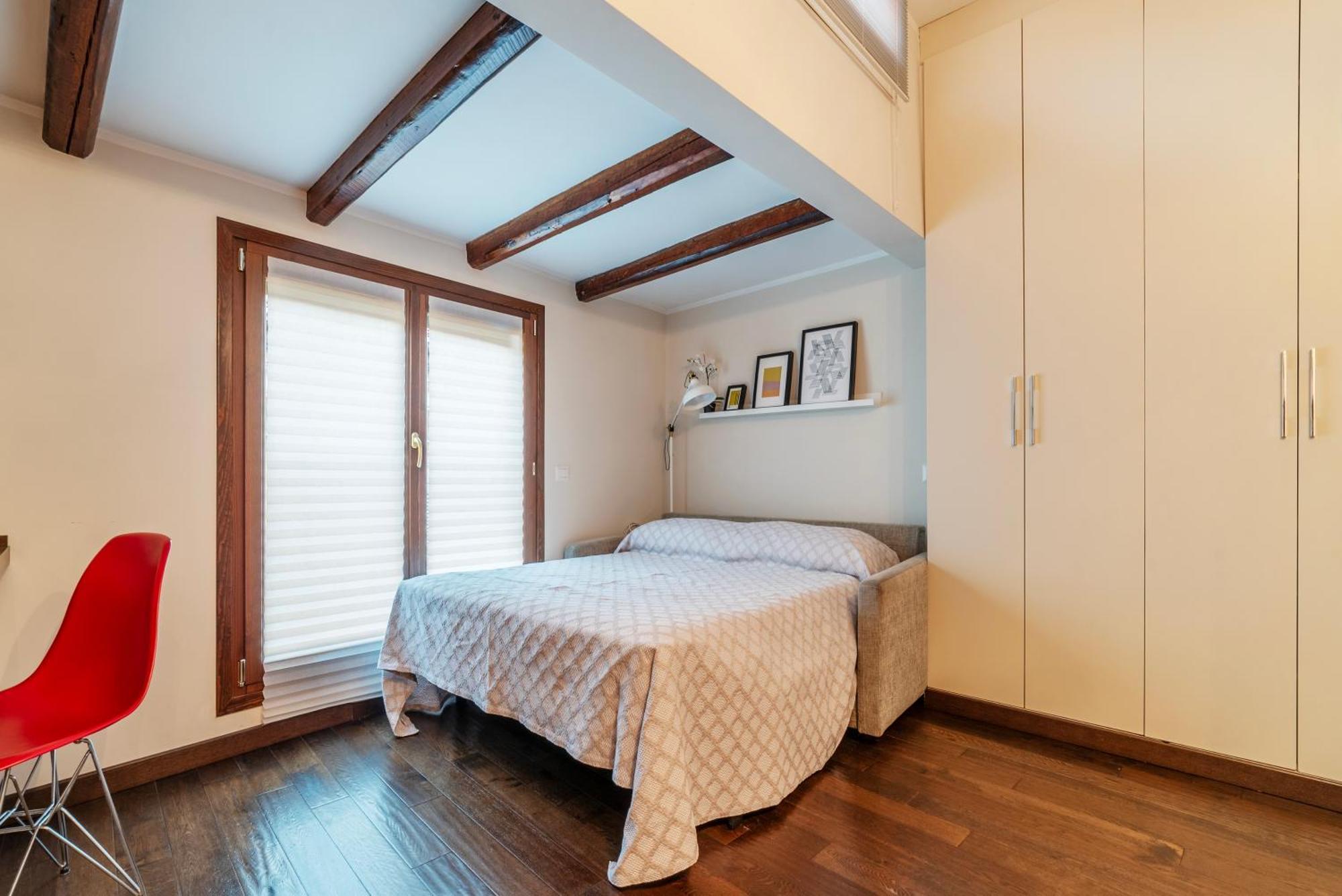 Ad Un Passo Da Piazza Di Pietra - Mini House Apartamento *